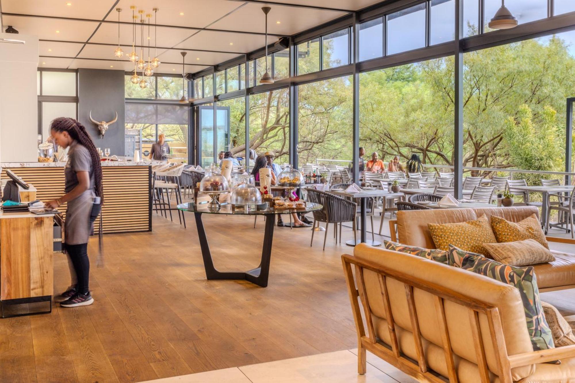 Cradle Boutique Hotel Lanseria Kültér fotó