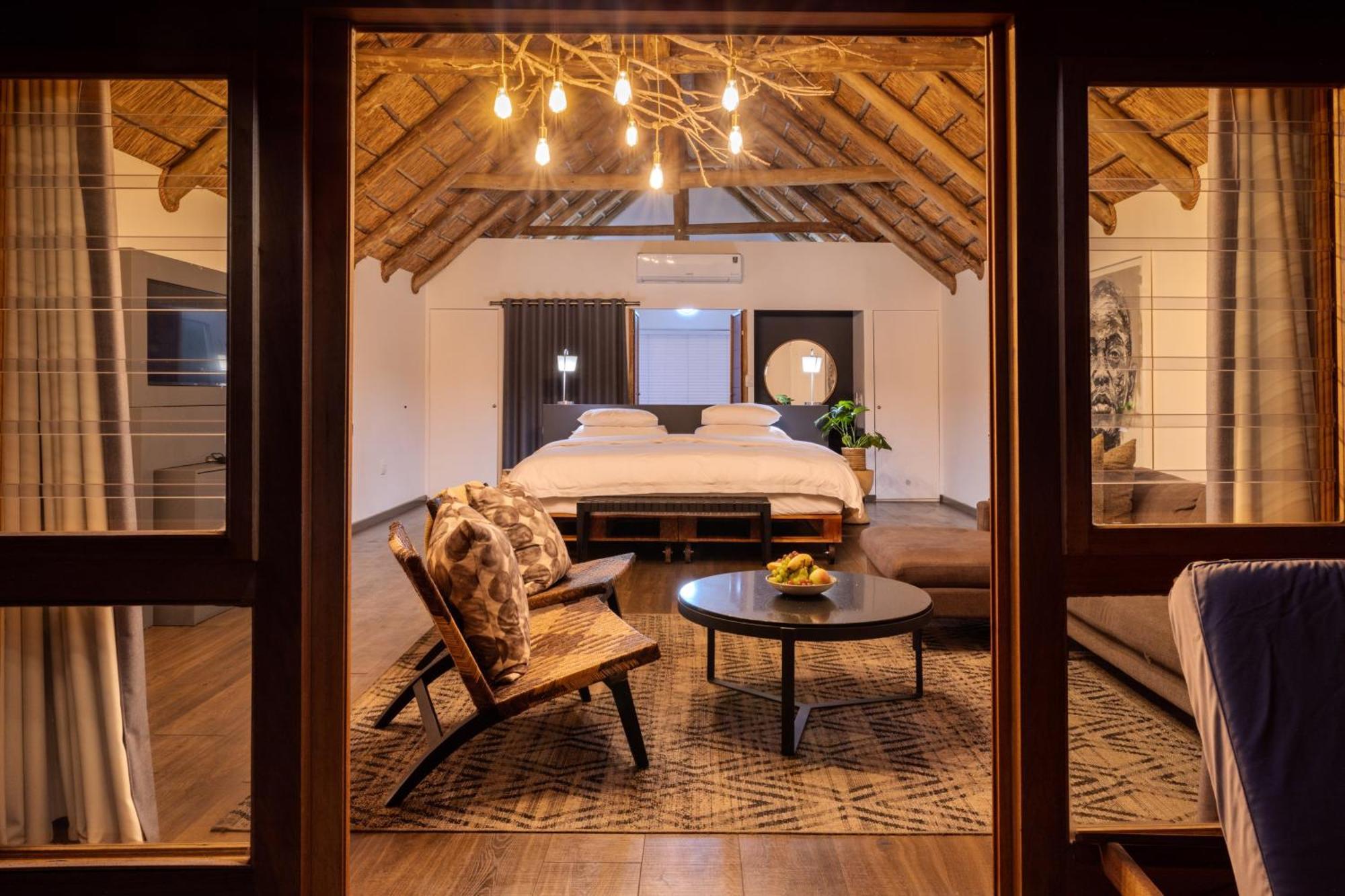 Cradle Boutique Hotel Lanseria Kültér fotó